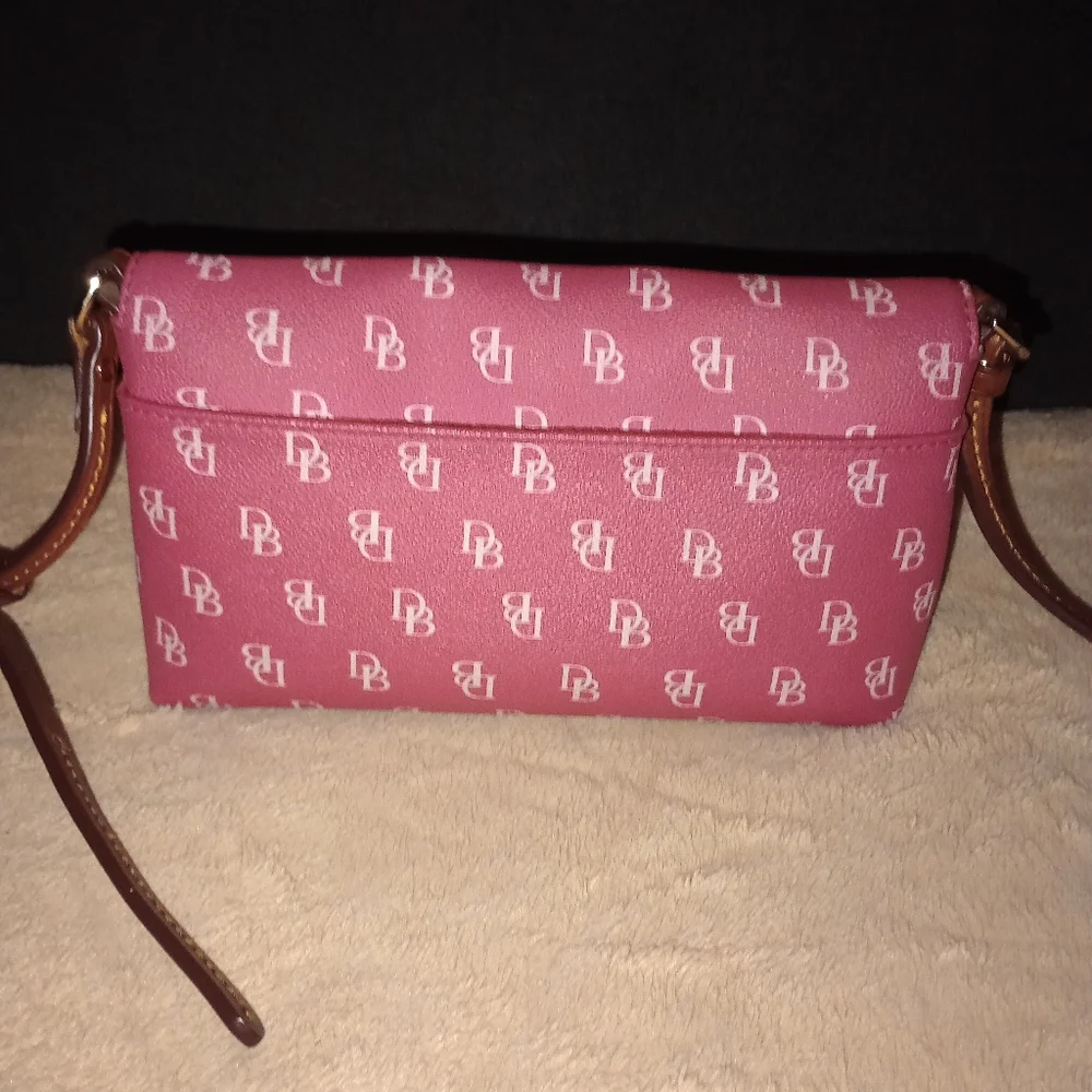 Dooney & Bourke Pink Signature leather Crossbody bag - Picture 8 of 14